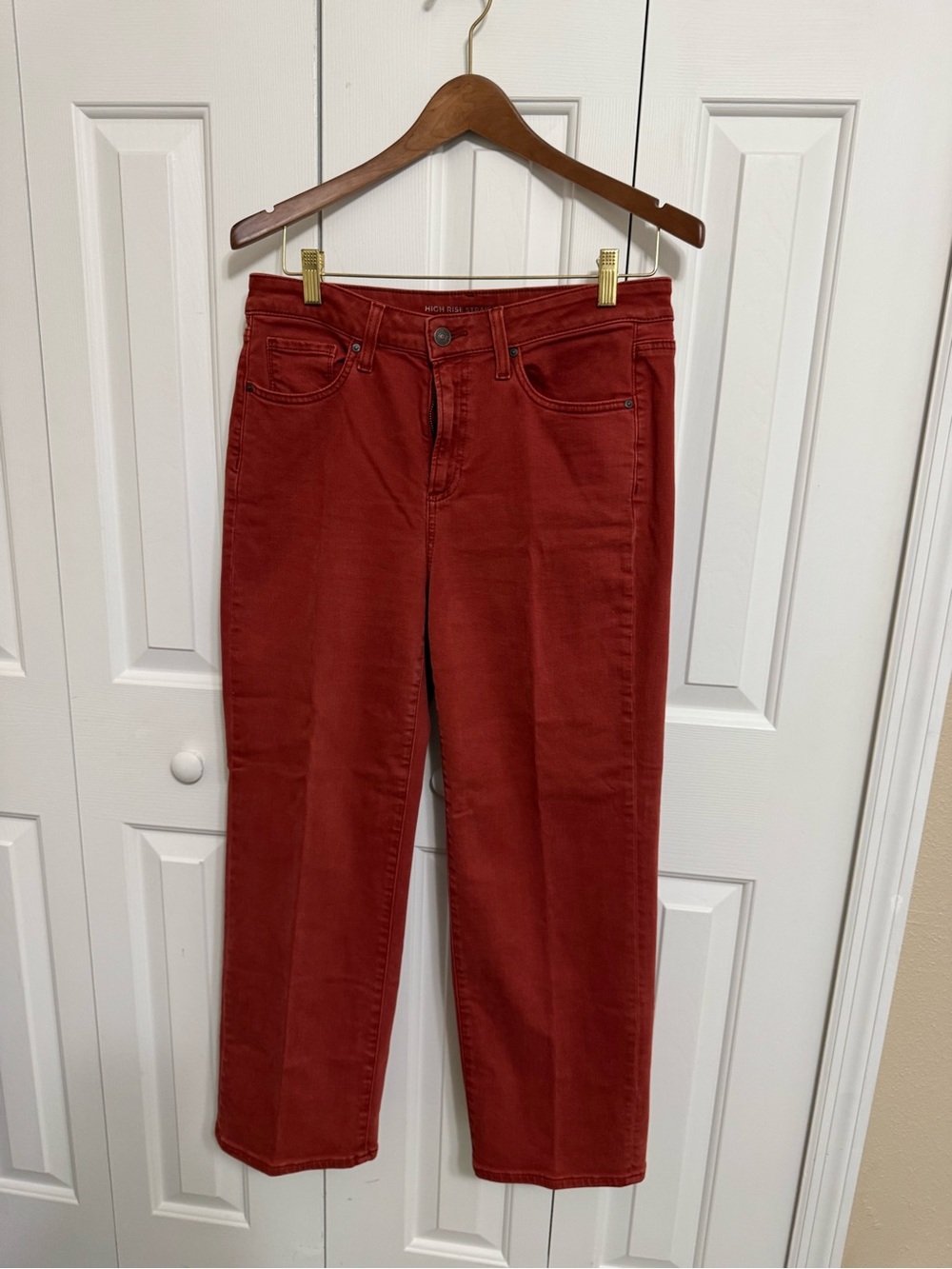 Chico's Straight-Leg Crop Jeans in Rust Red